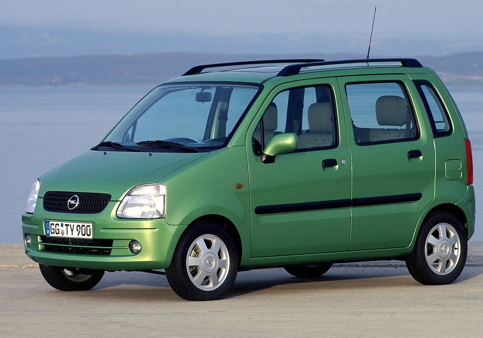 Opel_Agila_1_generation__Microvan__5.jpg