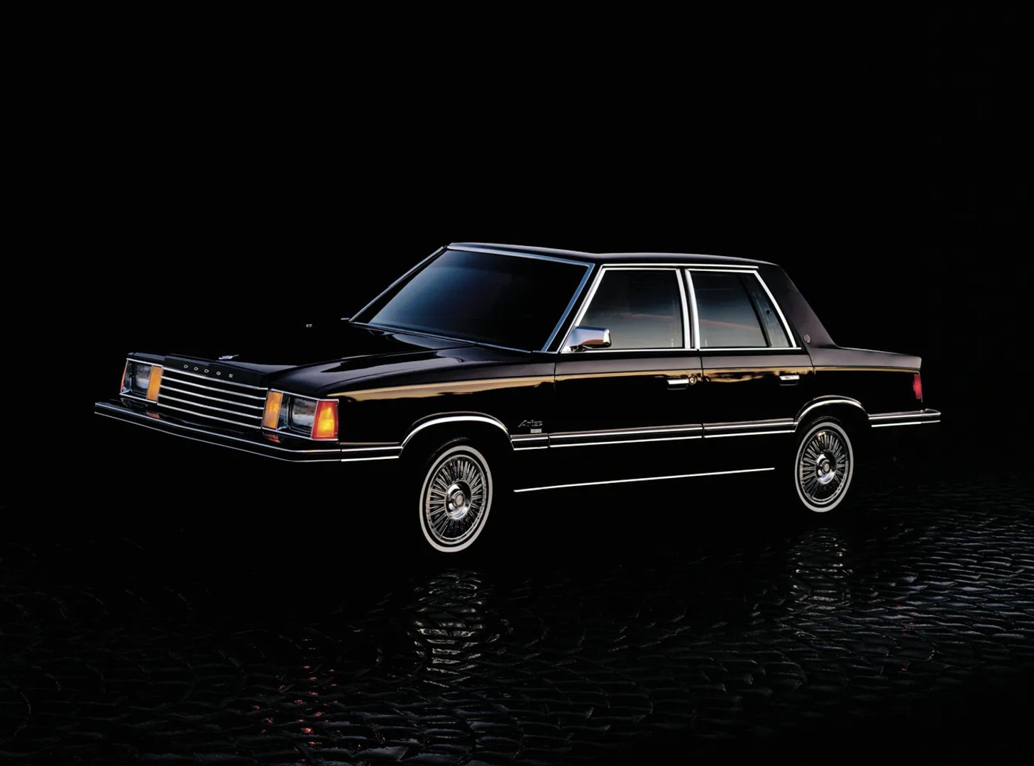 Dodge_Aries_1_generation__Sedan__2.jpg