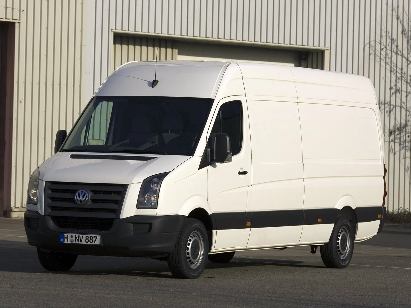 Volkswagen_Crafter_1_generation__Van_Long__5.jpg