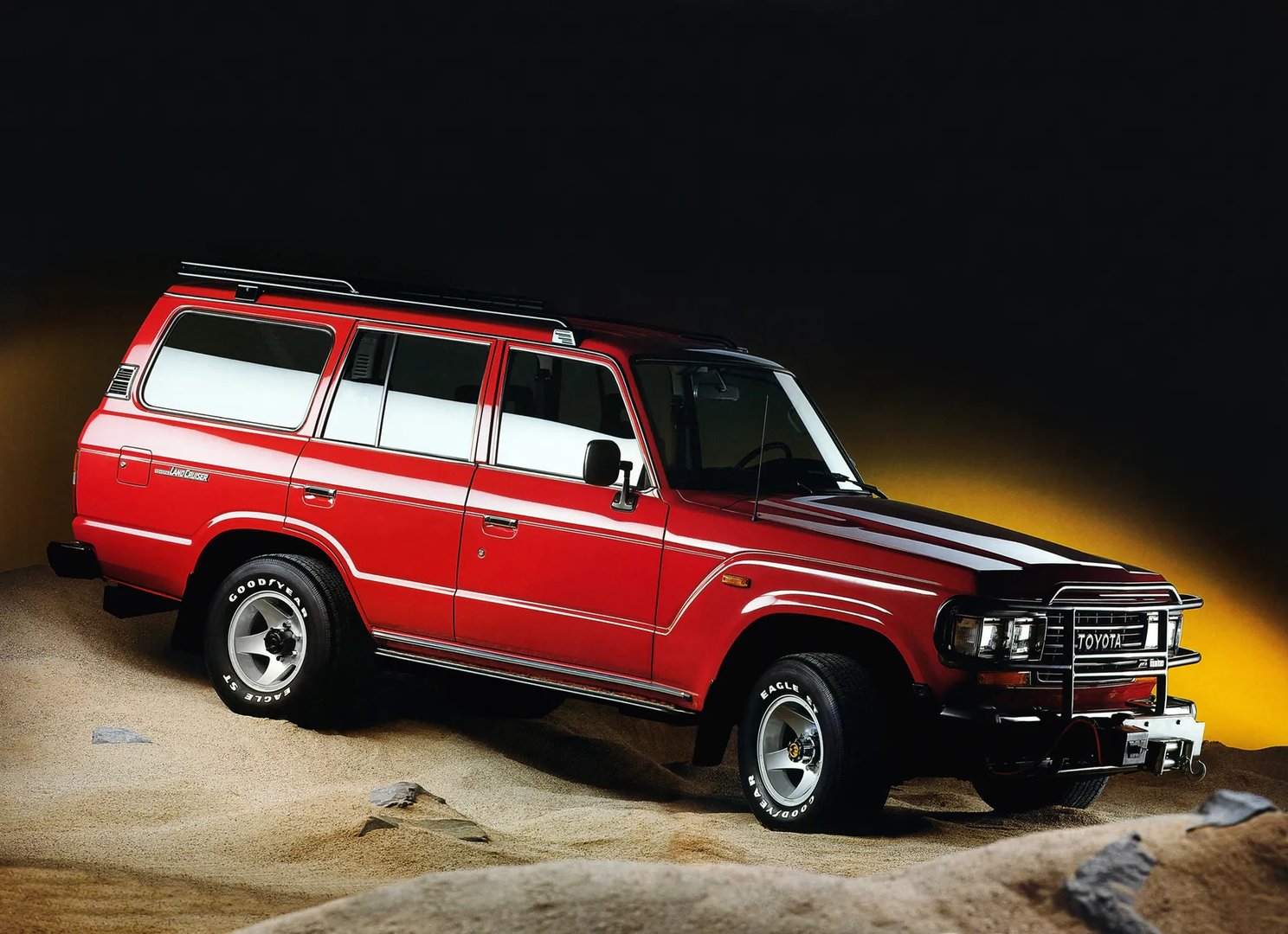 Toyota_LC_7_generation_restyling_2__SUV_5-doors__5.jpg