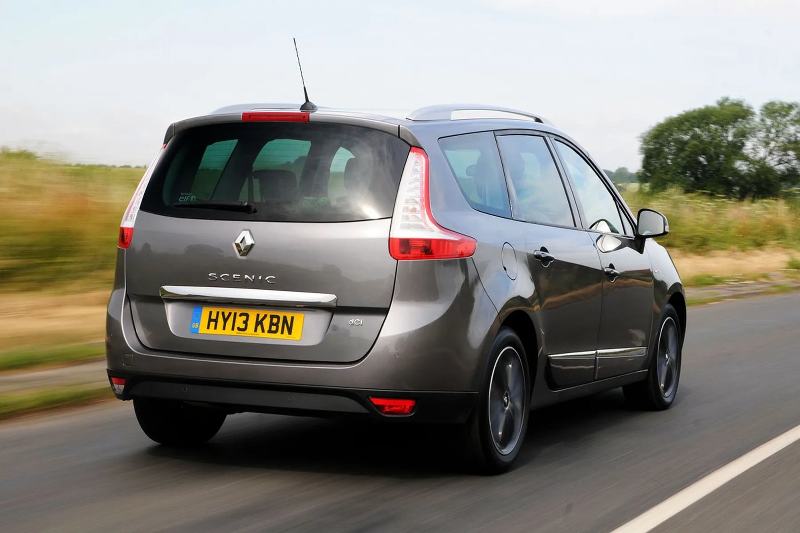 Renault_Grand_Scenic_3_generation_restyling_2__Compact_Van__7.jpg
