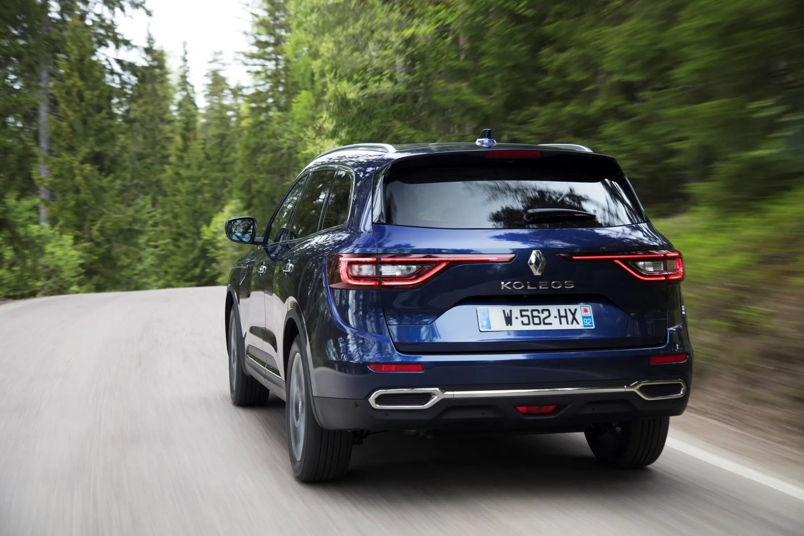 Renault_Koleos_2_generation__SUV_5-doors__9.jpg