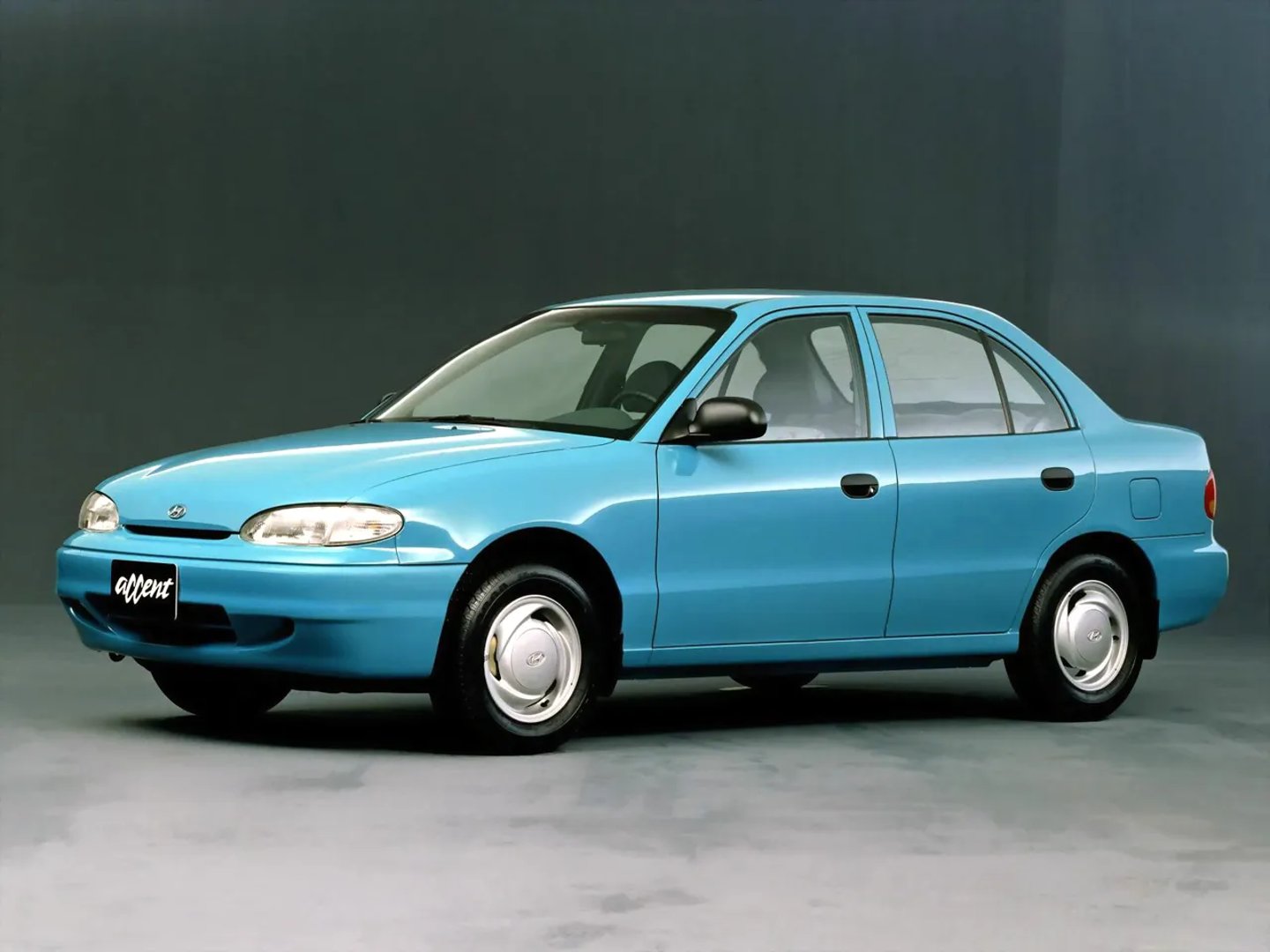 X3  Sedan