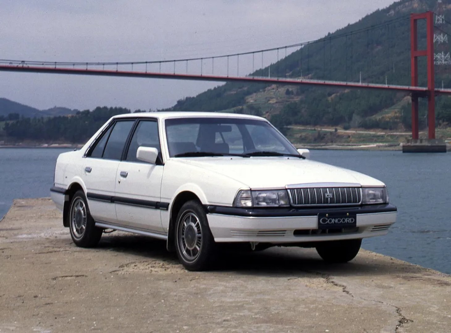 Kia_Concord_1_generation__Sedan__1.jpg