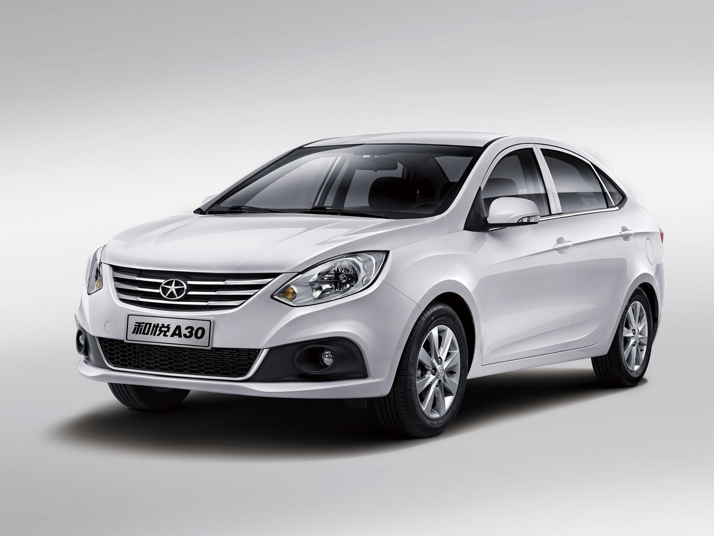 jac_J4_(Heyue_A30)_1_generation__Sedan__10.jpg