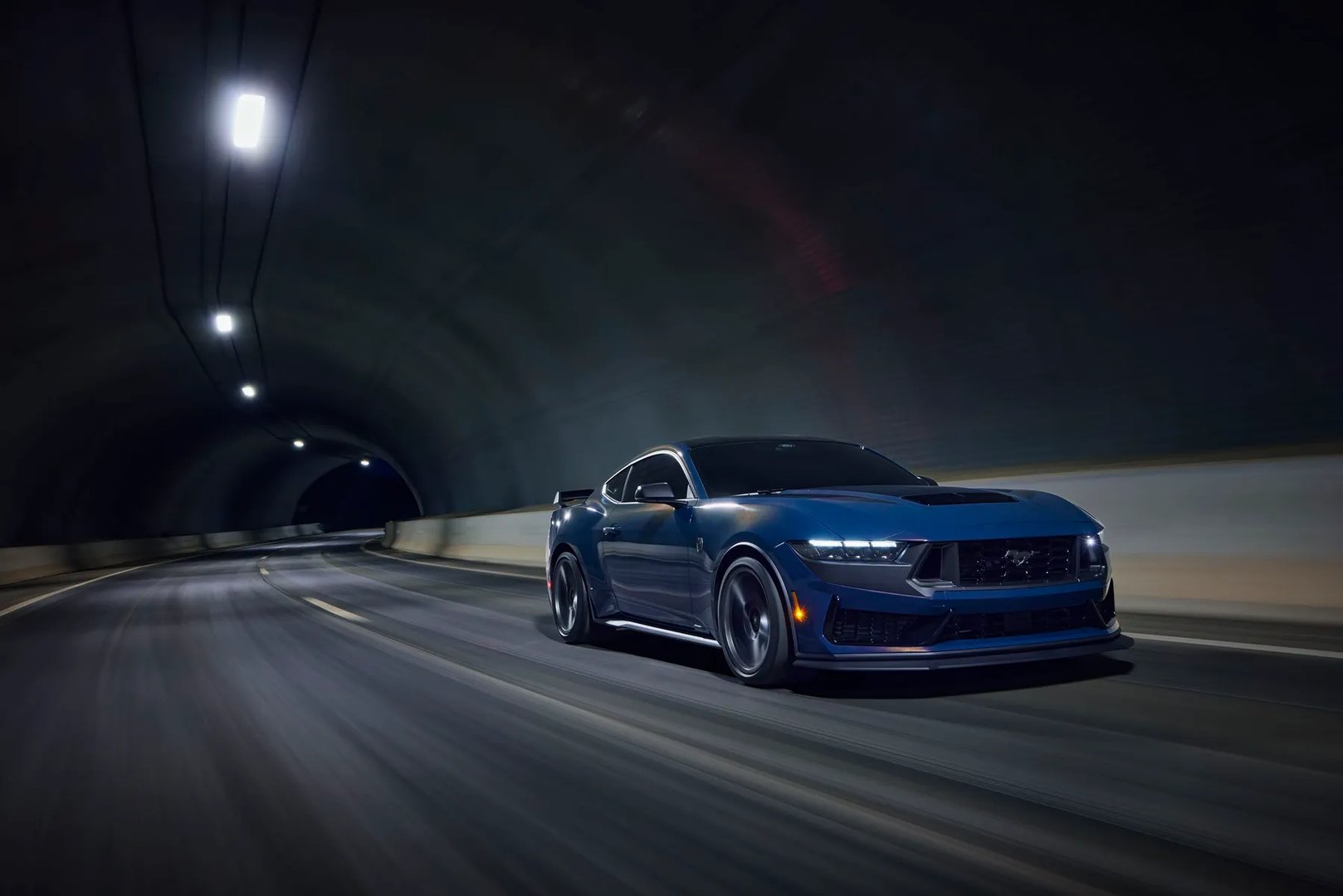 Ford_Mustang_7_generation__Coupe__9.jpg