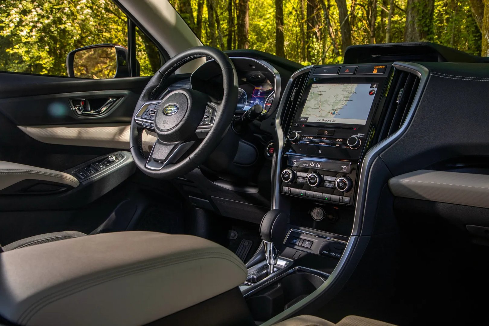 Subaru_Ascent_1_generation__SUV_5-doors__13.jpg