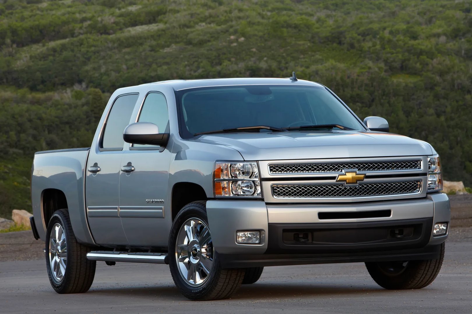 Chevrolet_Silverado_2_generation__Pickup_double-cab__2.jpg