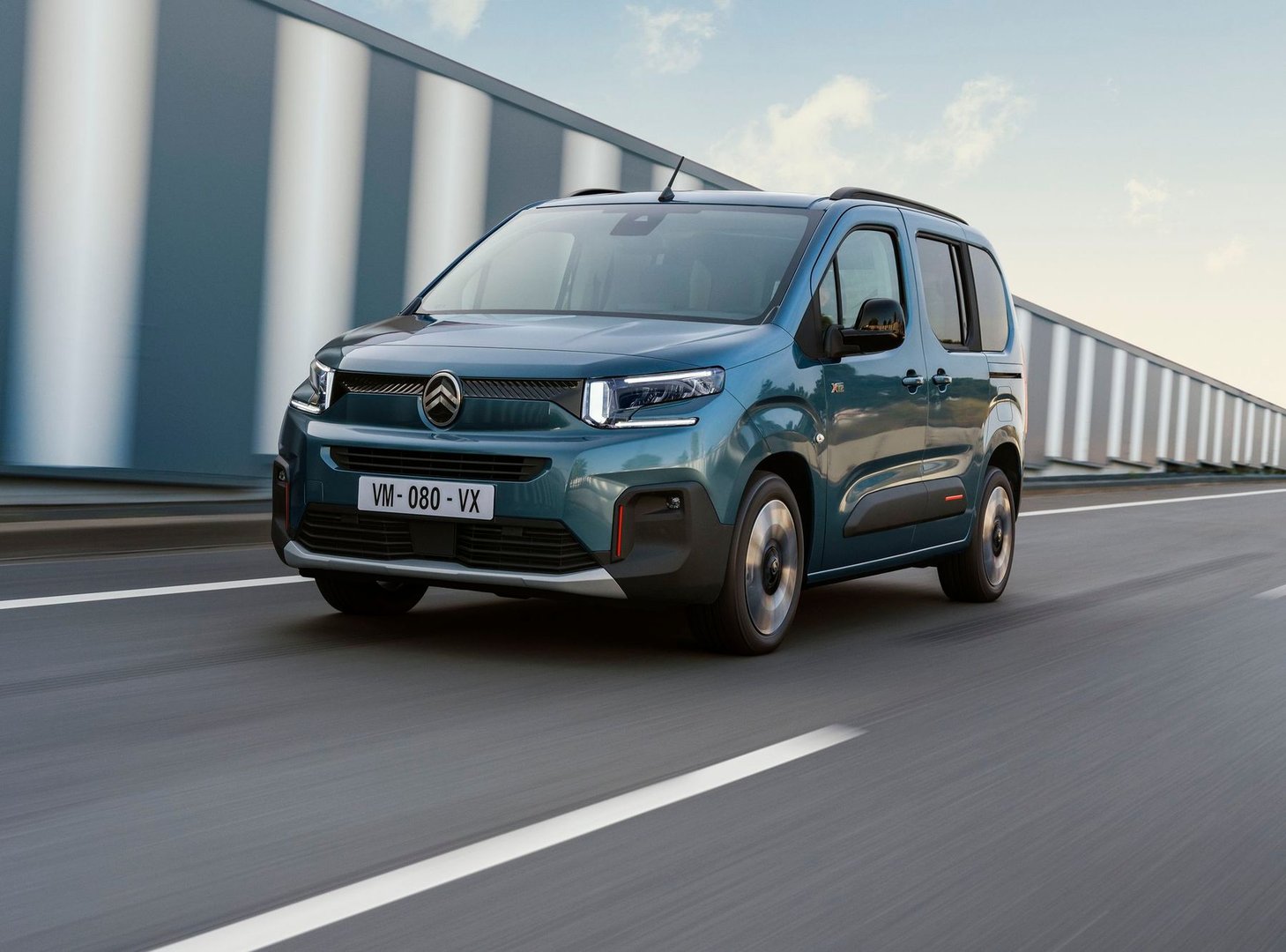 citroen_Berlingo_3_generation_restyling__Compact_Van__1.jpg