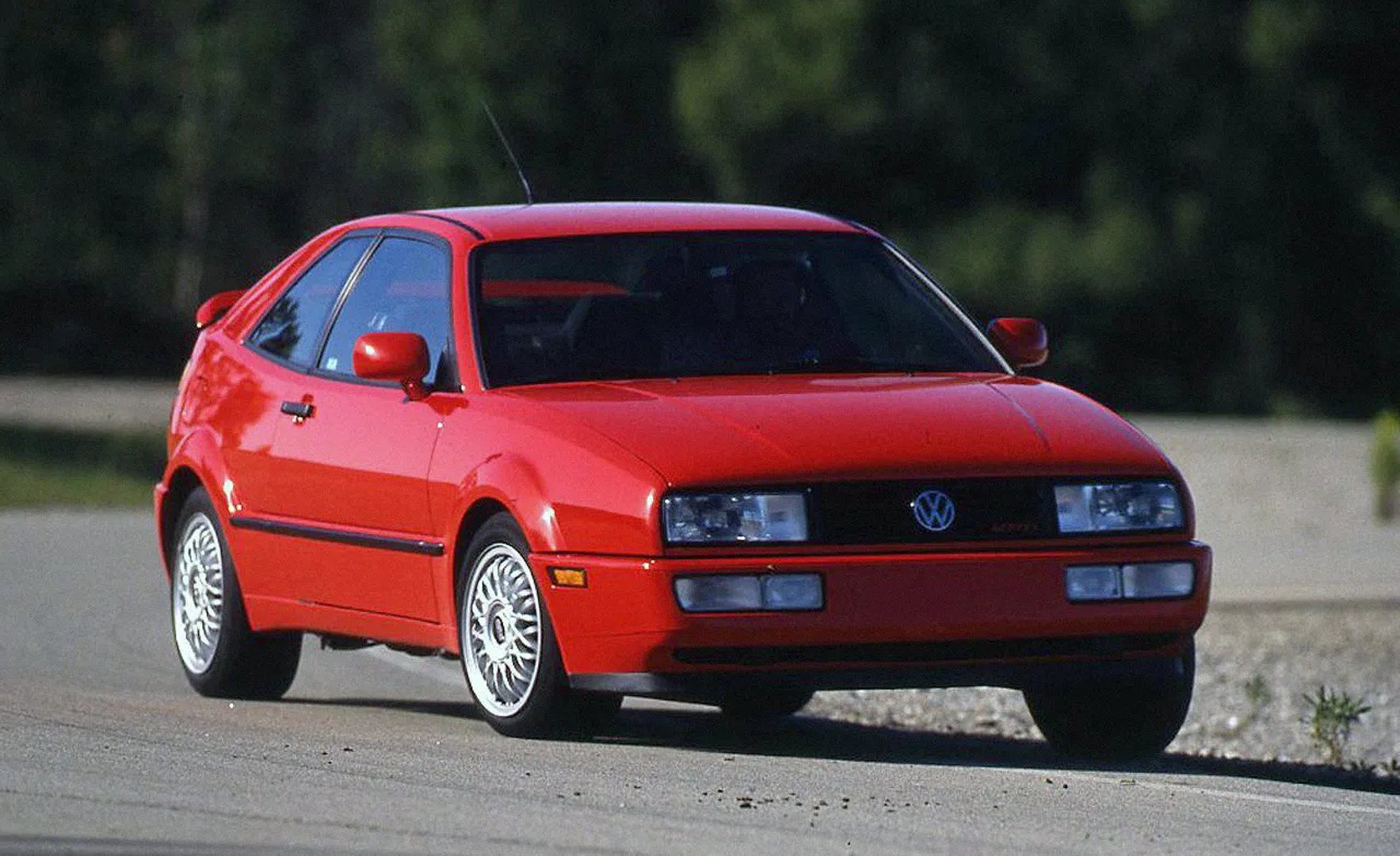 Volkswagen_Corrado_1_generation__Hatchback_3-door__4.jpg