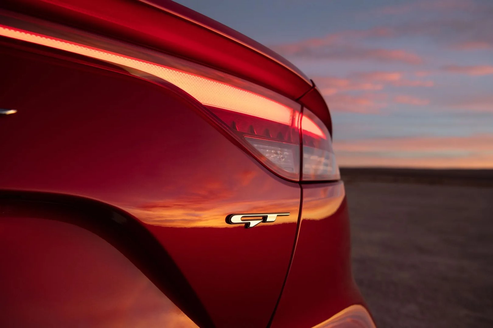 Kia_Stinger_1_generation_restyling_1__Liftback__11.jpg
