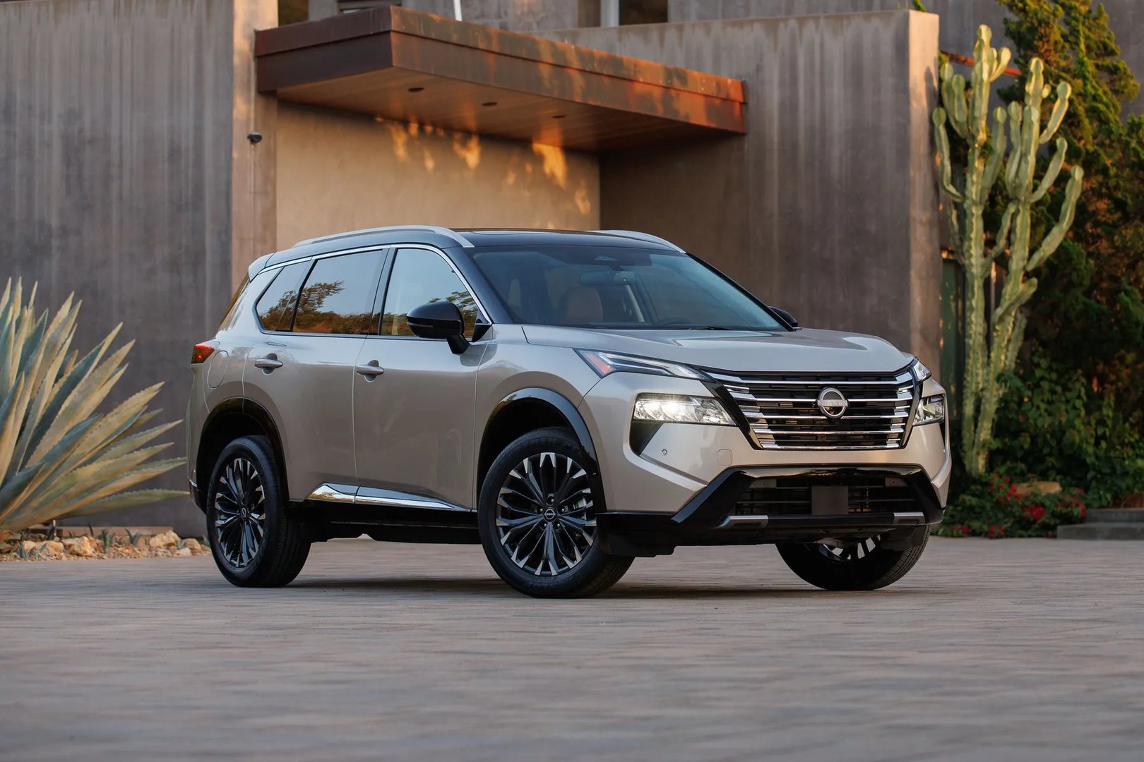 3 generation, restyling 1 