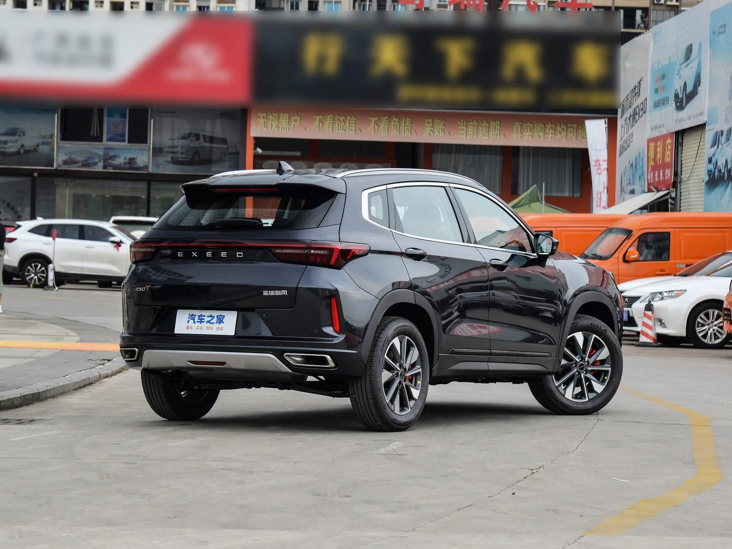 exeed_LX_1_generation_restyling_2__SUV_5-doors__2.jpg