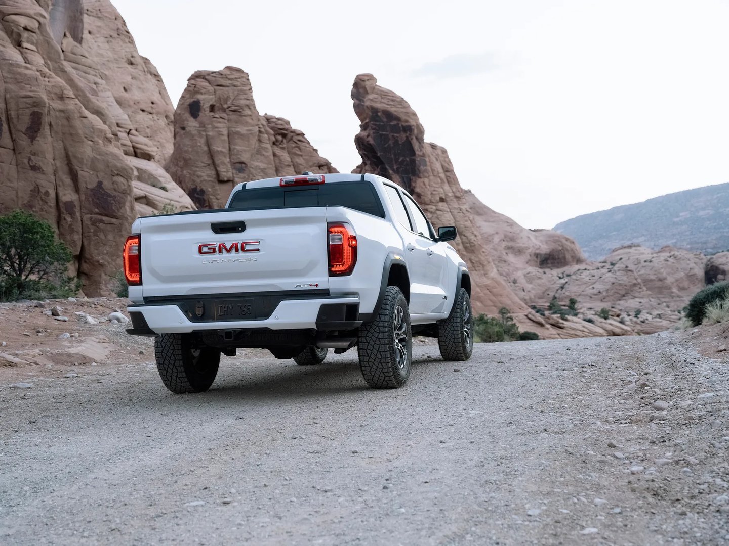 GMC_Canyon_3_generation__Pickup_double-cab__4.jpg