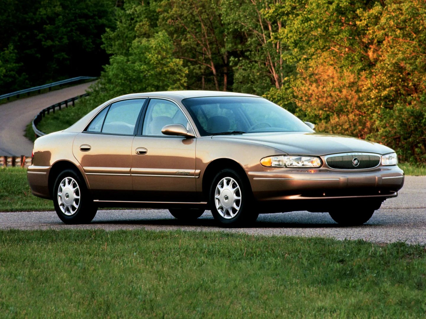 Buick_Century_6_generation__Sedan__9.jpg