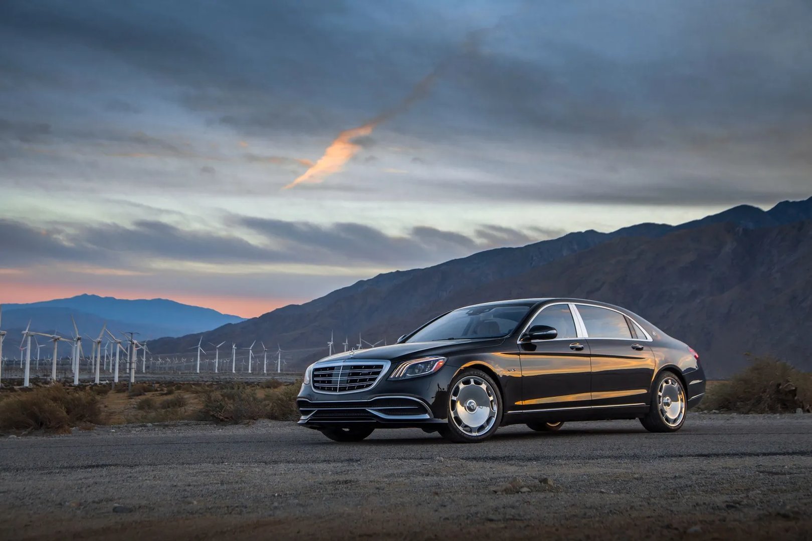 Mercedes_Maybach_S-Class_1_generation_restyling__Sedan_Long__4.jpg