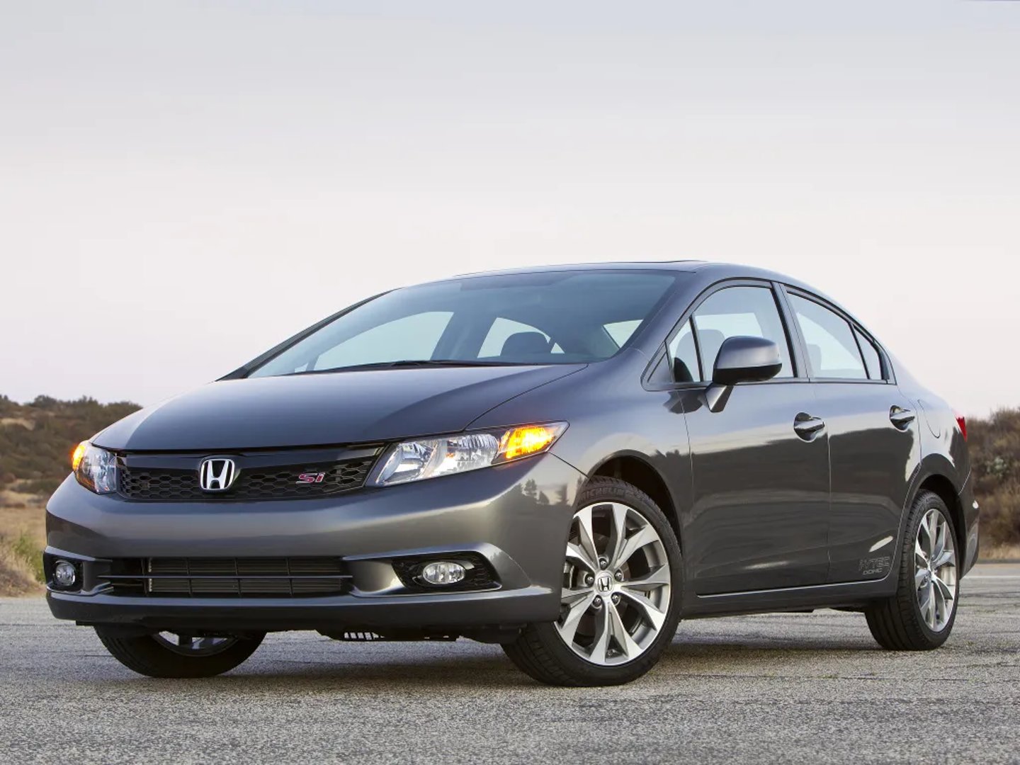 Honda_Civic_9_generation__Sedan__5.jpg