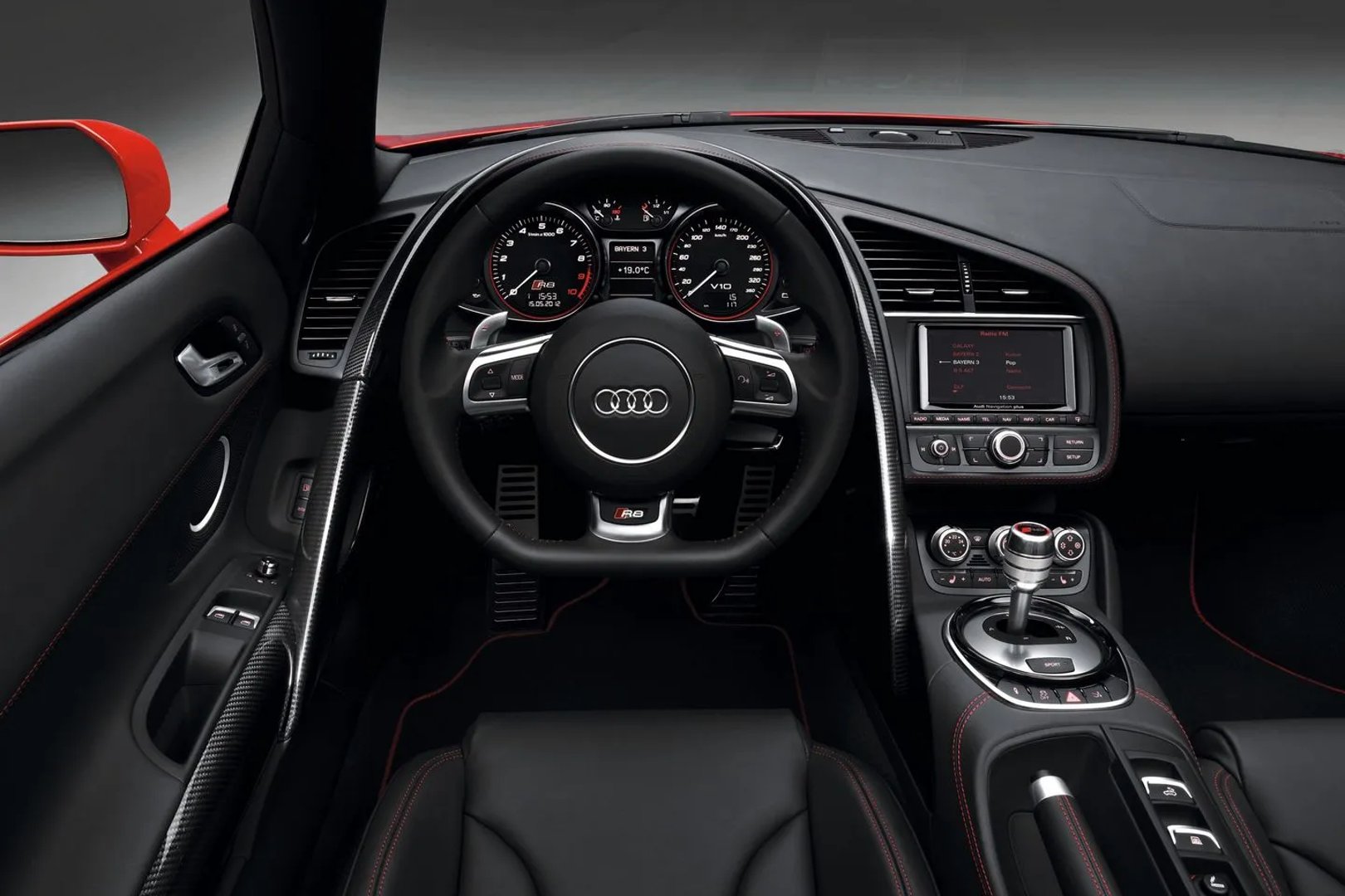 Audi_R8_1_generation_restyling__Roadster__12.jpg