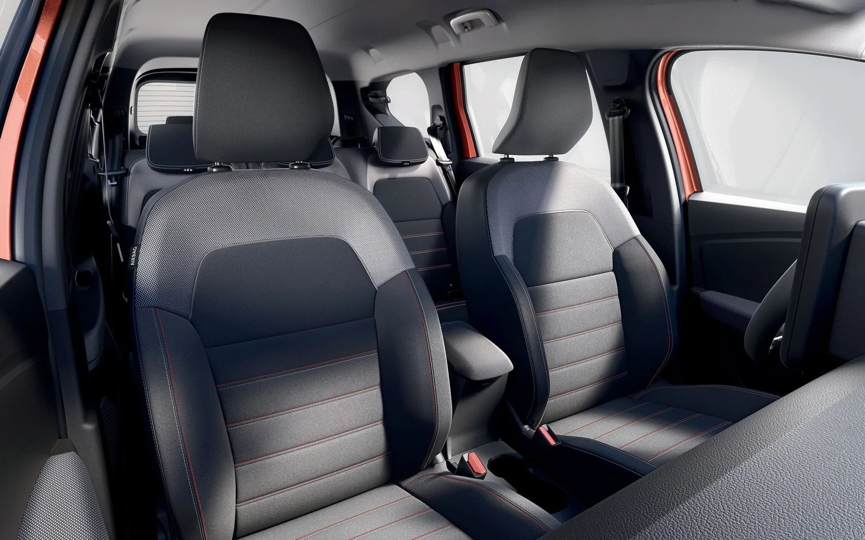 Dacia_Jogger_1_generation__Estate_5-door__13.jpg