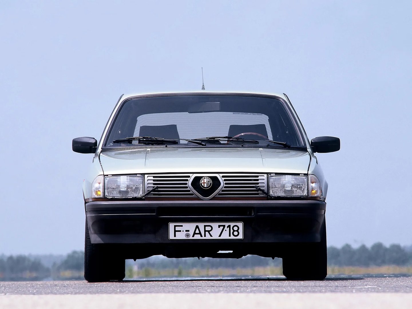 Alfa Romeo_33_1_generation__Estate_5-door__6.jpg