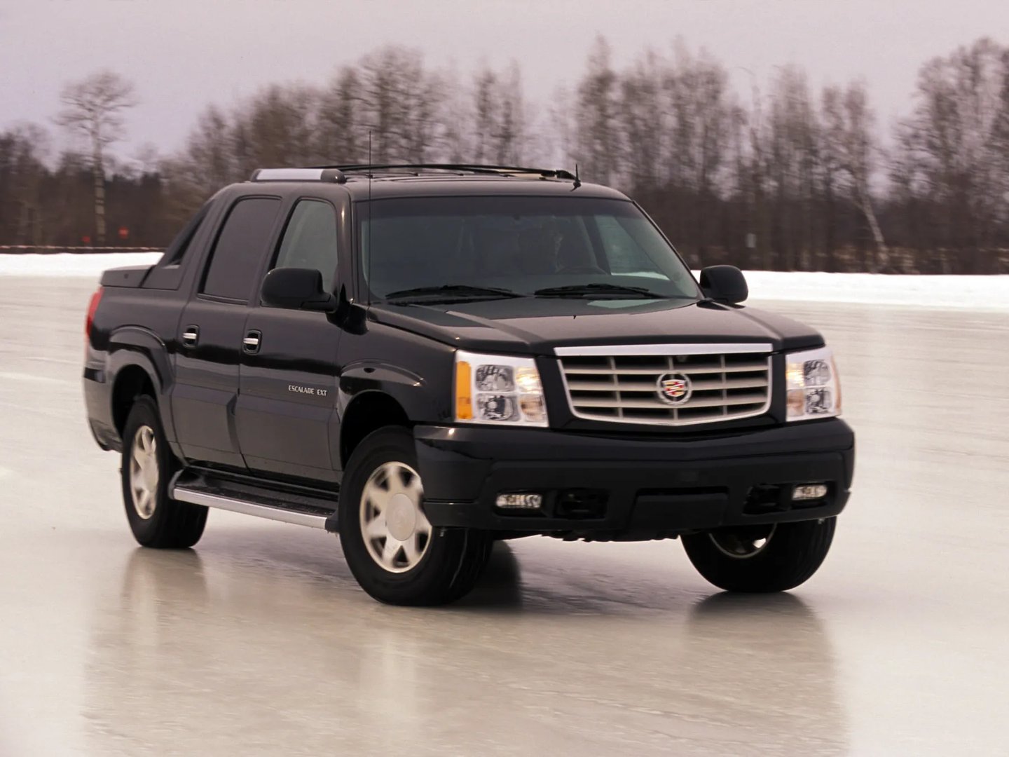 Cadillac_Escalade_2_generation__Pickup_double-cab__4.jpg