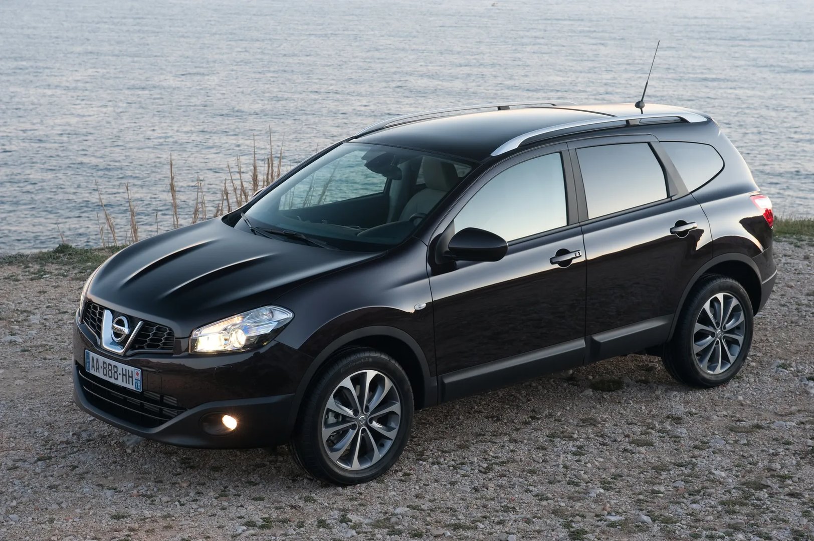 1 generation, restyling 