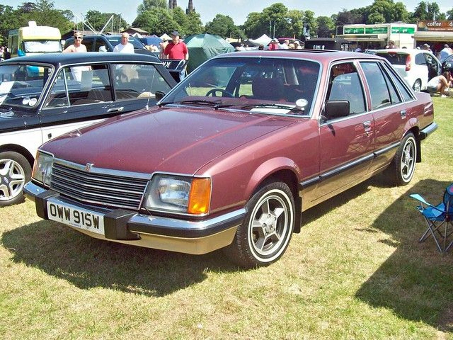 vauxhall_Royale_1_generation__Sedan__4.jpg