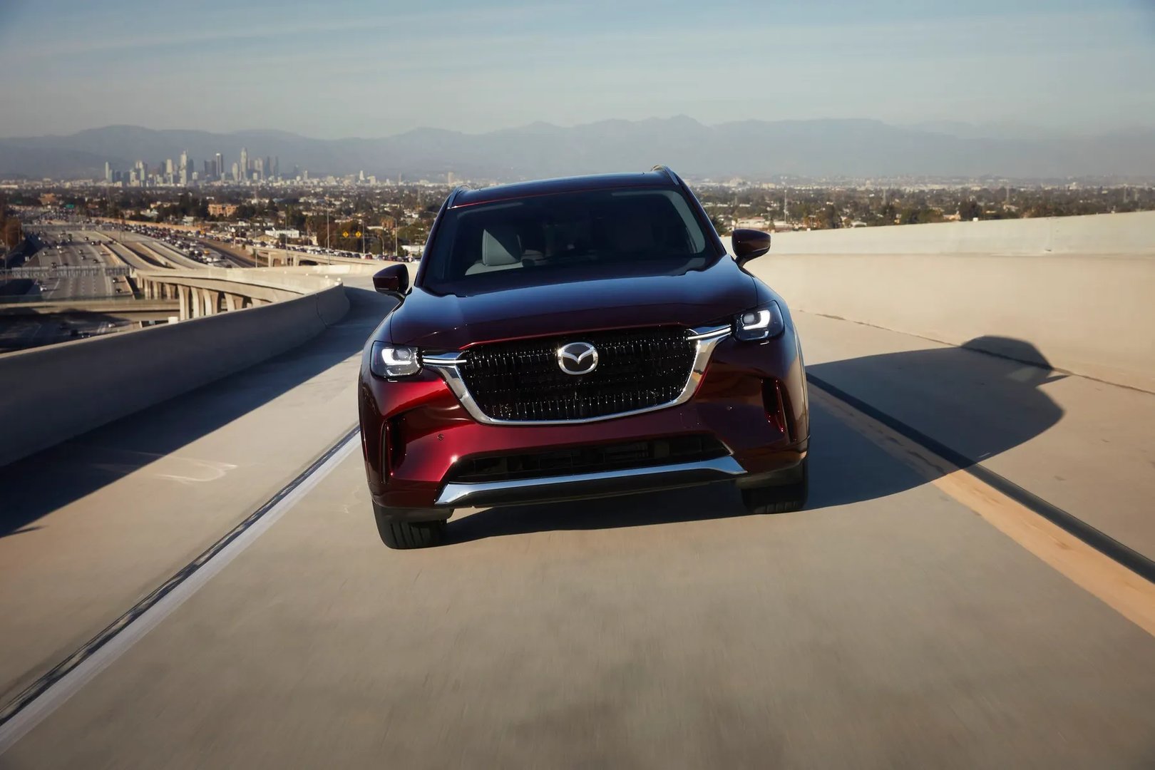 Mazda_CX-90_1_generation__SUV_5-doors__3.jpg