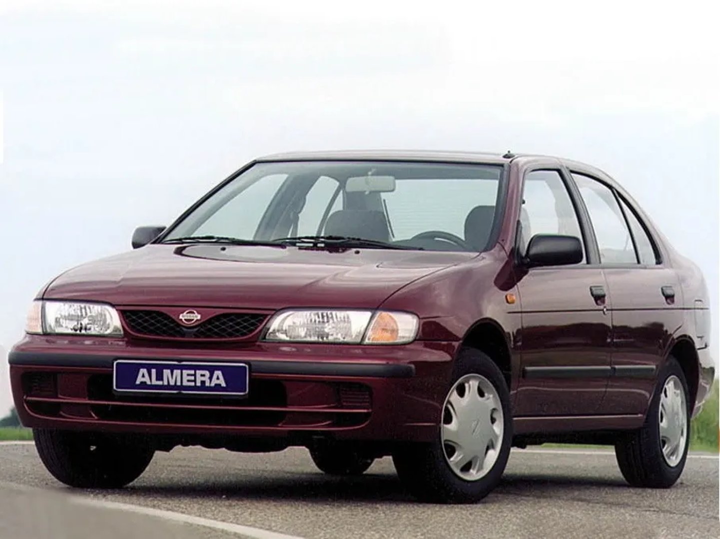 Nissan Almera 1 generation  Sedan