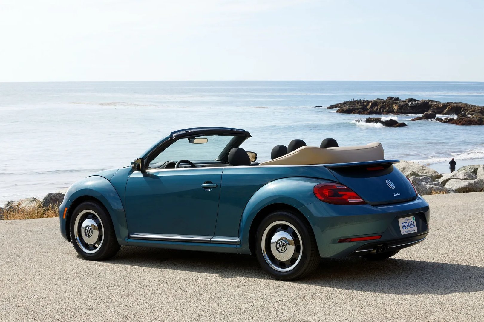 Volkswagen_Beetle_2_generation_restyling__Cabrio__3.jpg