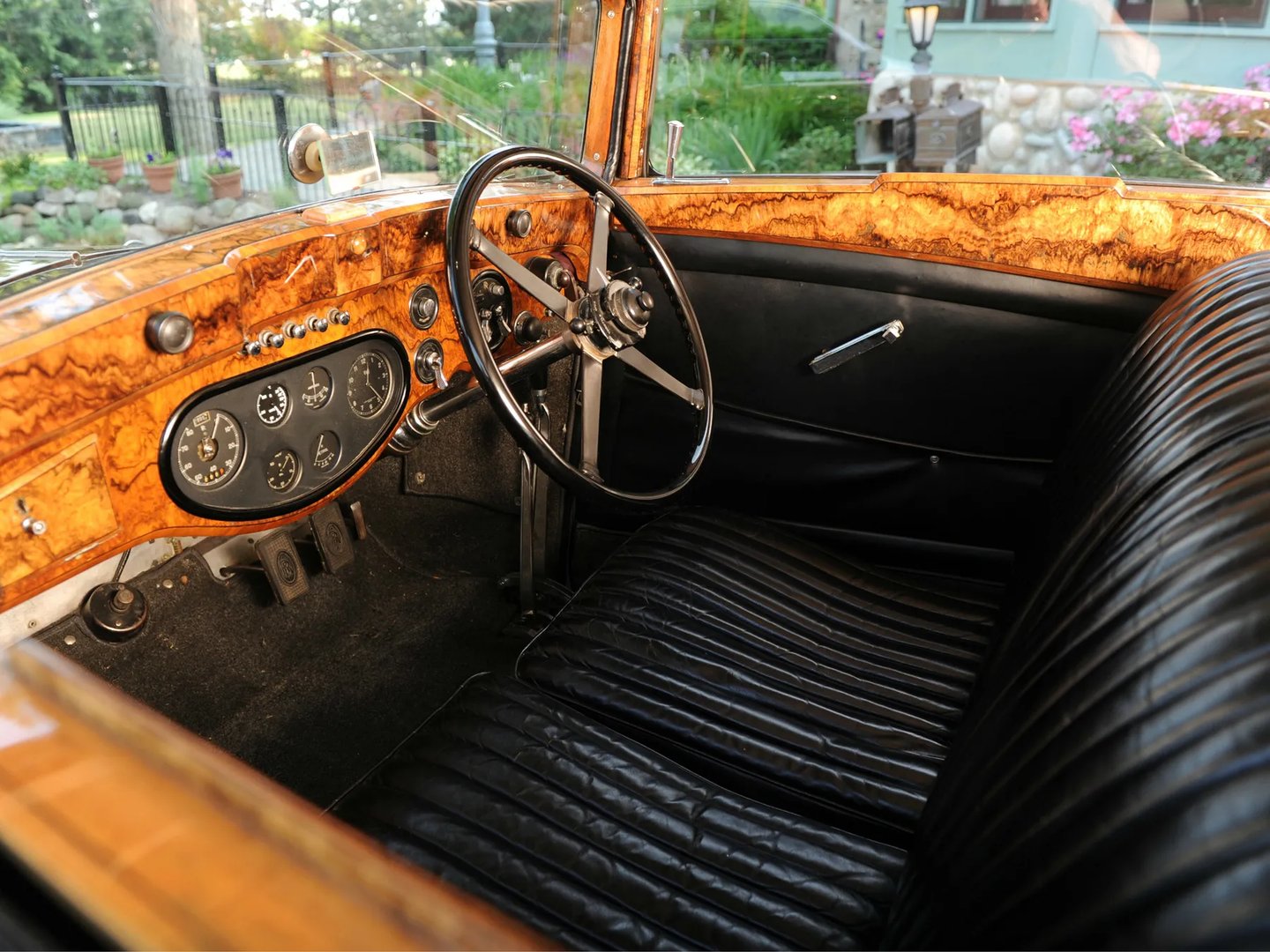 Rolls-Royce_20_25_1_generation__Coupe__8.jpg