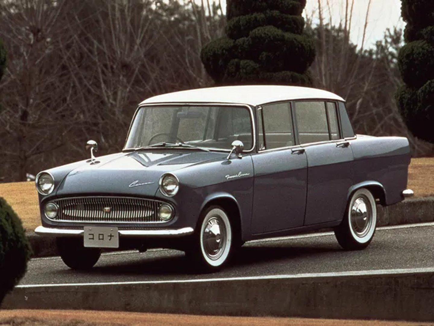 Toyota_Corona_2_generation__Sedan__3.jpg