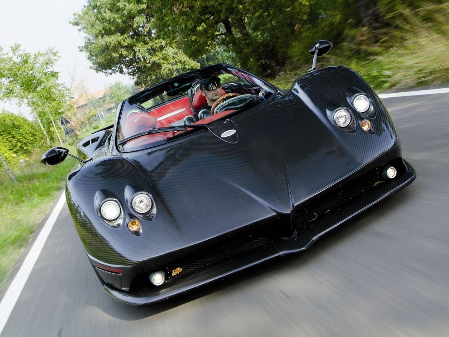 pagani_Zonda_1_generation__Roadster__16.jpg