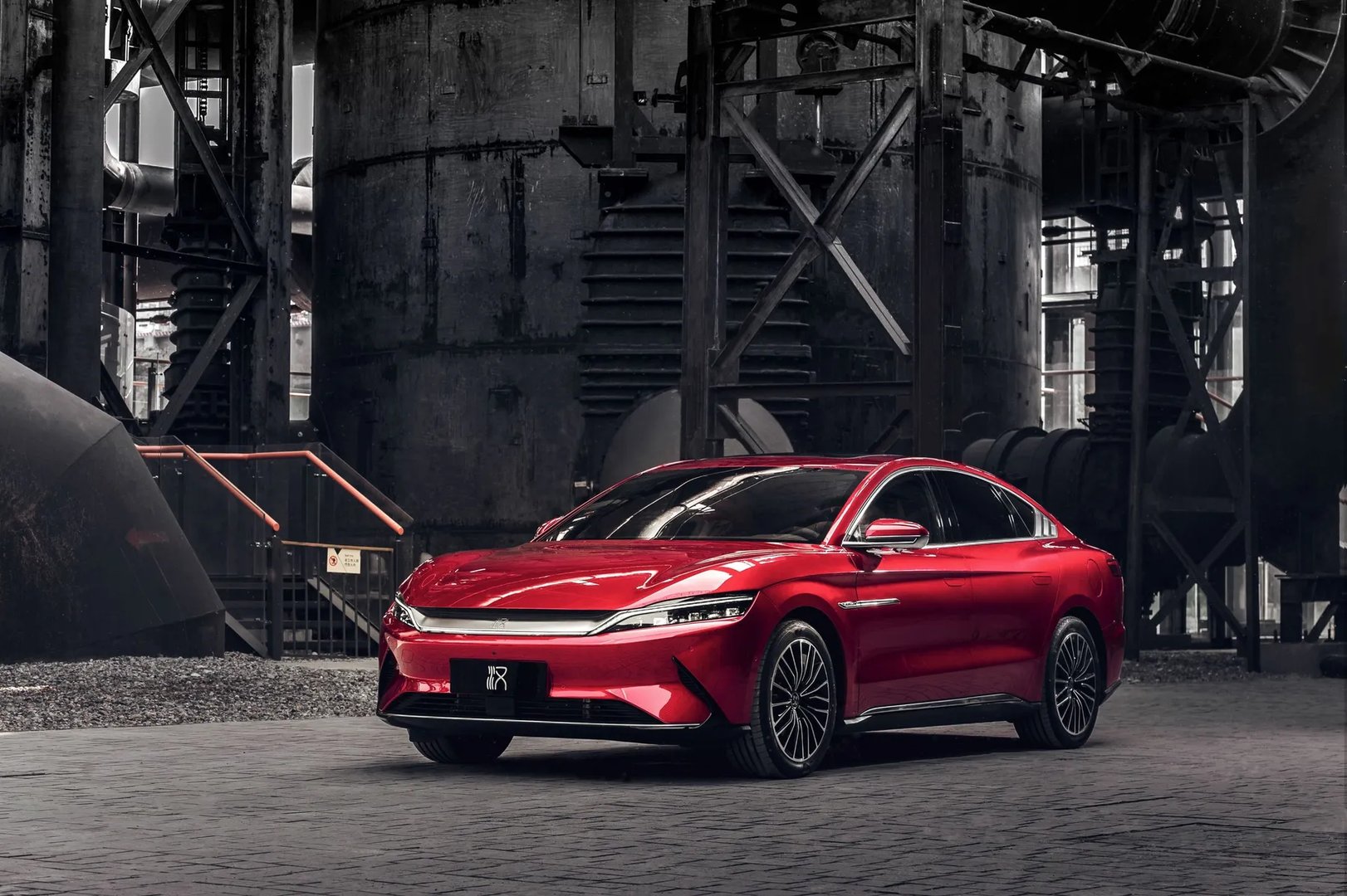 BYD_Han_1_generation__Sedan__9.jpg