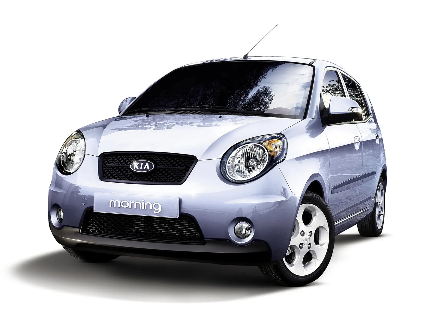 1 generation, restyling 