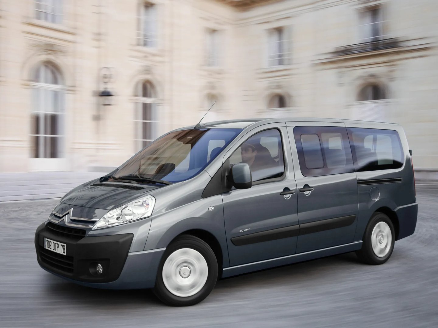 Citroen_Jumpy_2_generation__Minivan__5.jpg