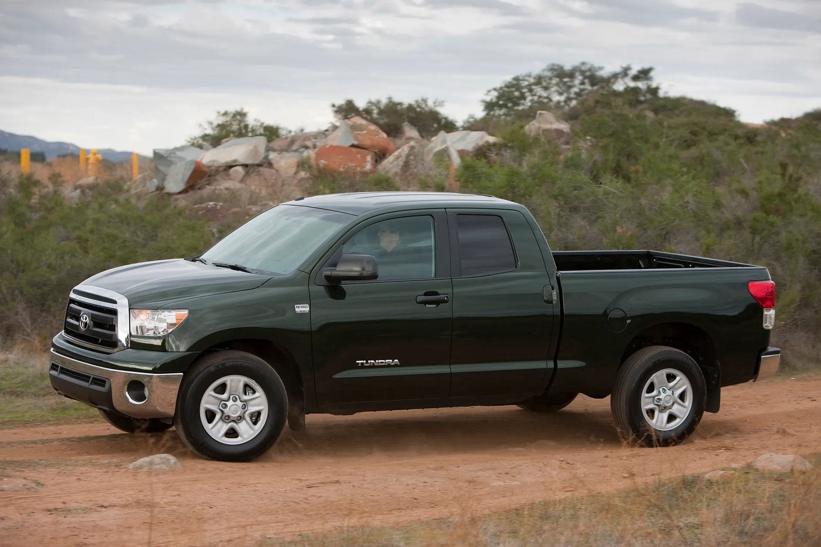 Toyota_Tundra_2_generation__Pickup_double-cab__10.jpg