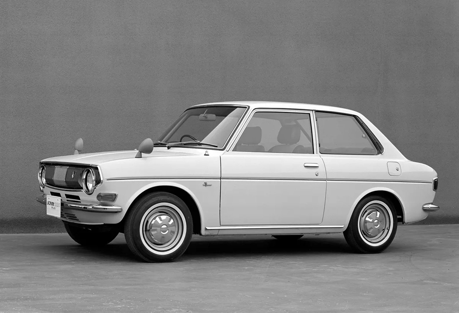 Toyota_Publica_3_generation__Sedan_2-doors__2.jpg
