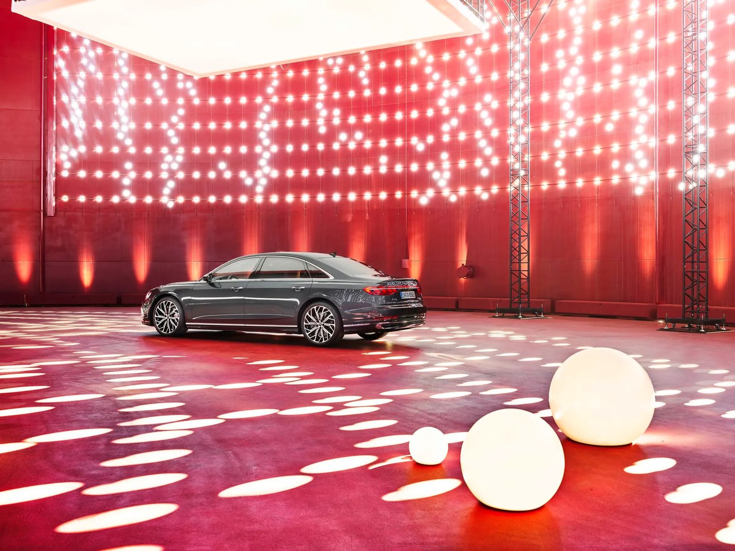 Audi_A8_4_generation_restyling_1__Sedan_Long__10.jpg