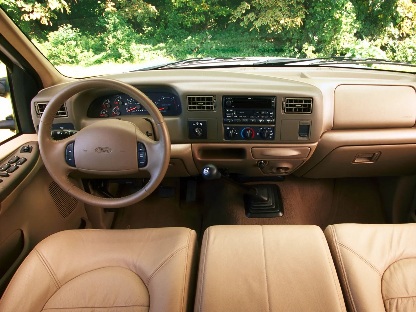 Ford_F-350_1_generation__Pickup_double-cab__5.jpg