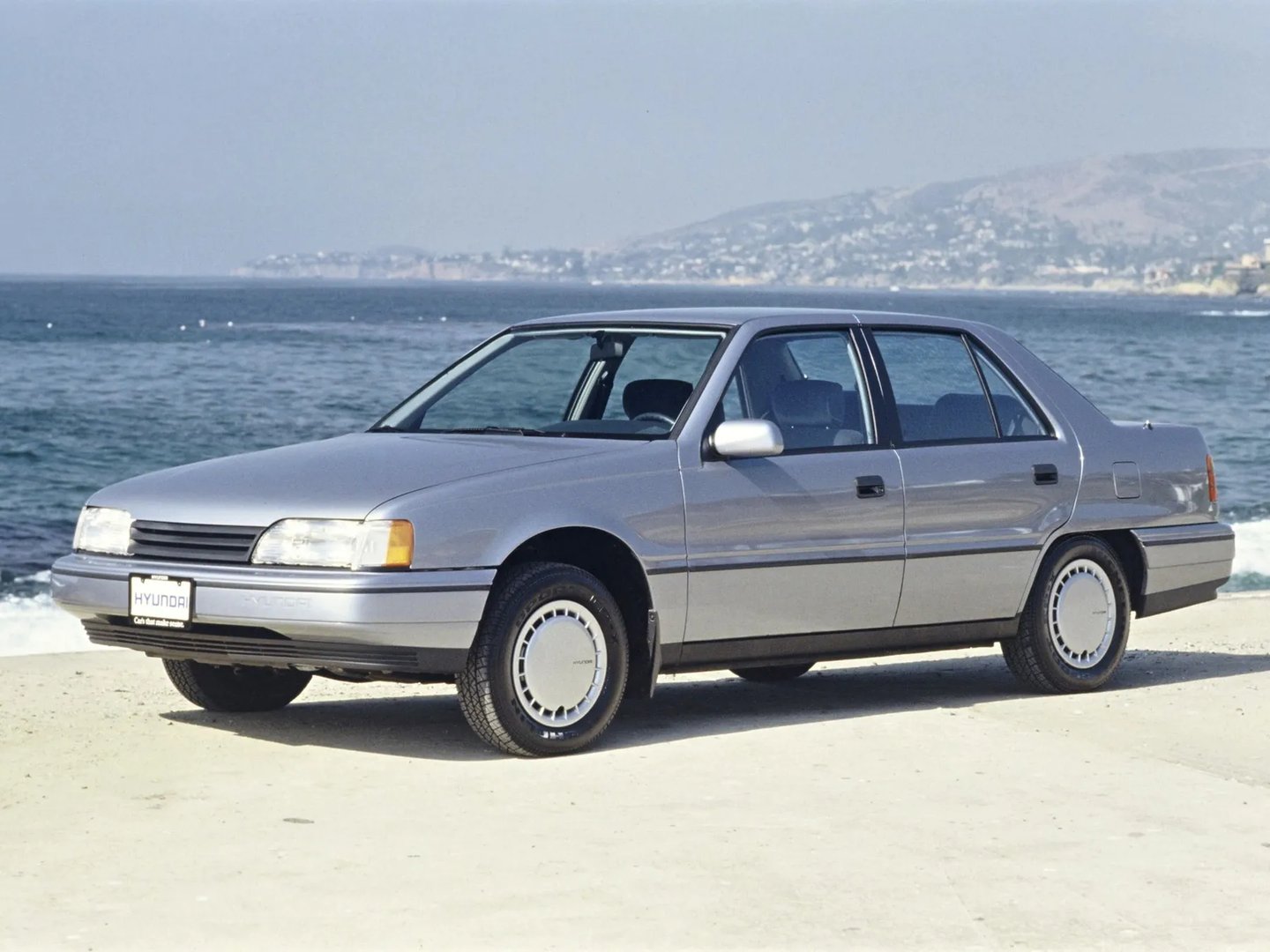 Y2  Sedan