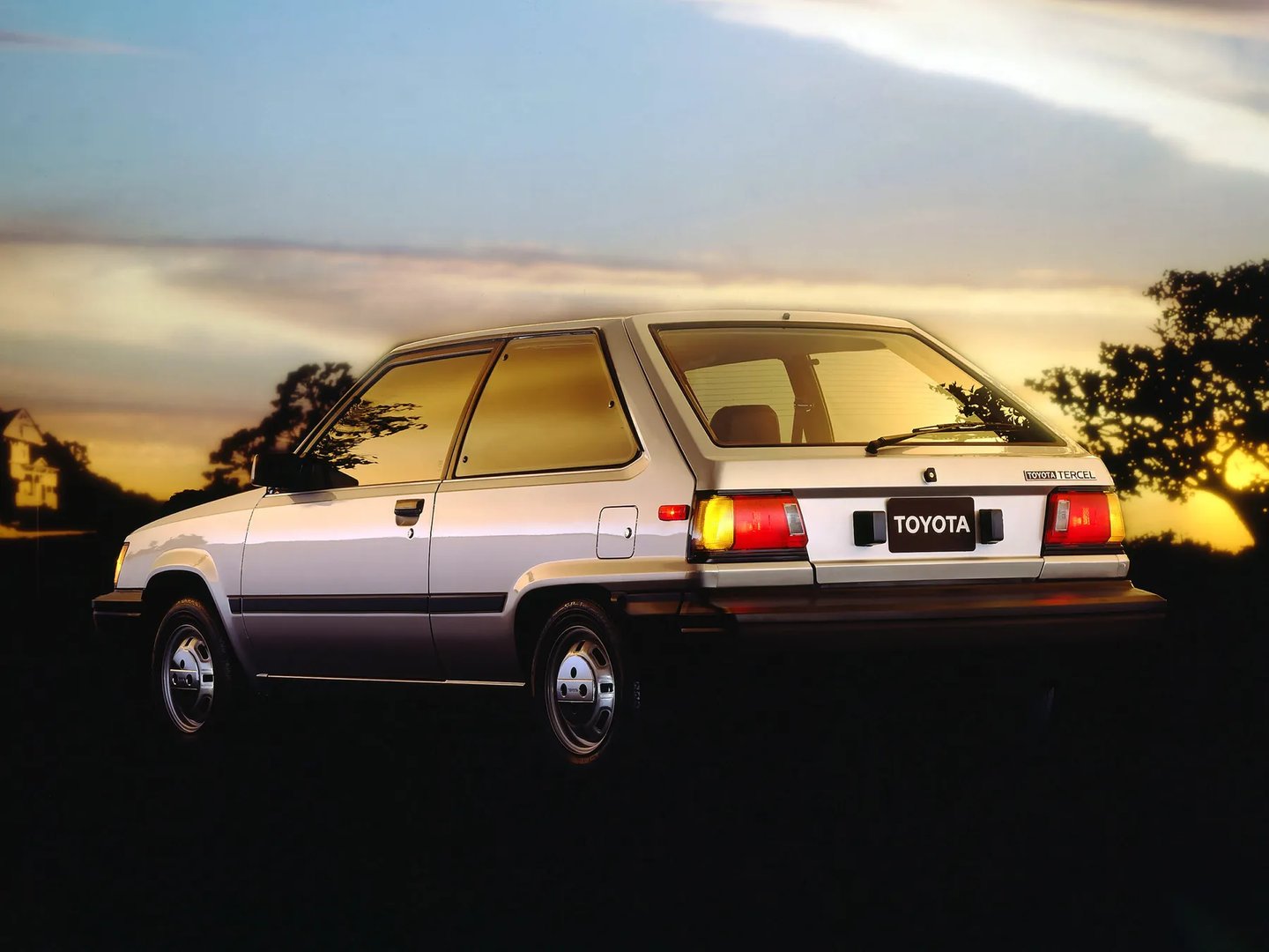 Toyota_Tercel_2_generation__Mini_3-doors__4.jpg