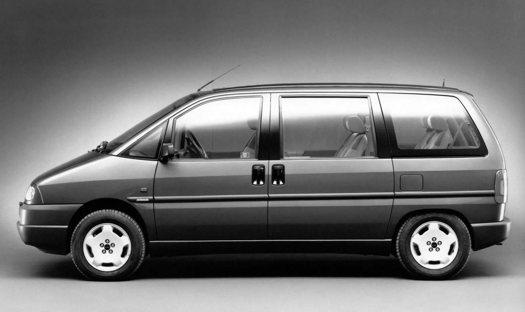 Fiat_Ulysse_1_generation__Compact_Van__1.jpg