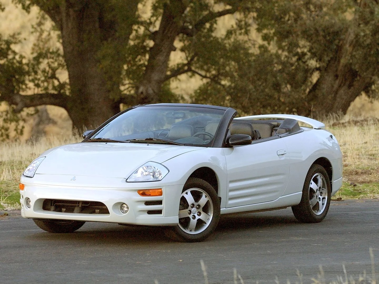 Mitsubishi_Eclipse_3_generation__Cabrio__4.jpg