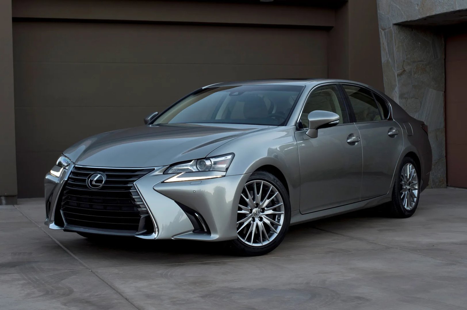 Lexus_GS_4_generation_restyling__Sedan__8.jpg
