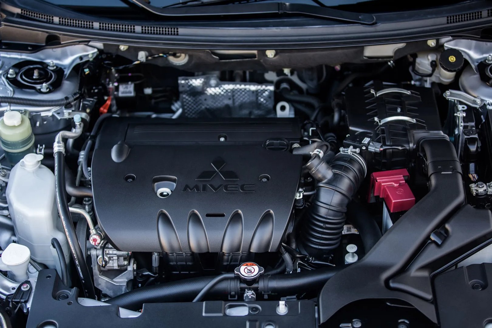 Mitsubishi_Lancer_10_generation_restyling_2__Sedan__8.jpg