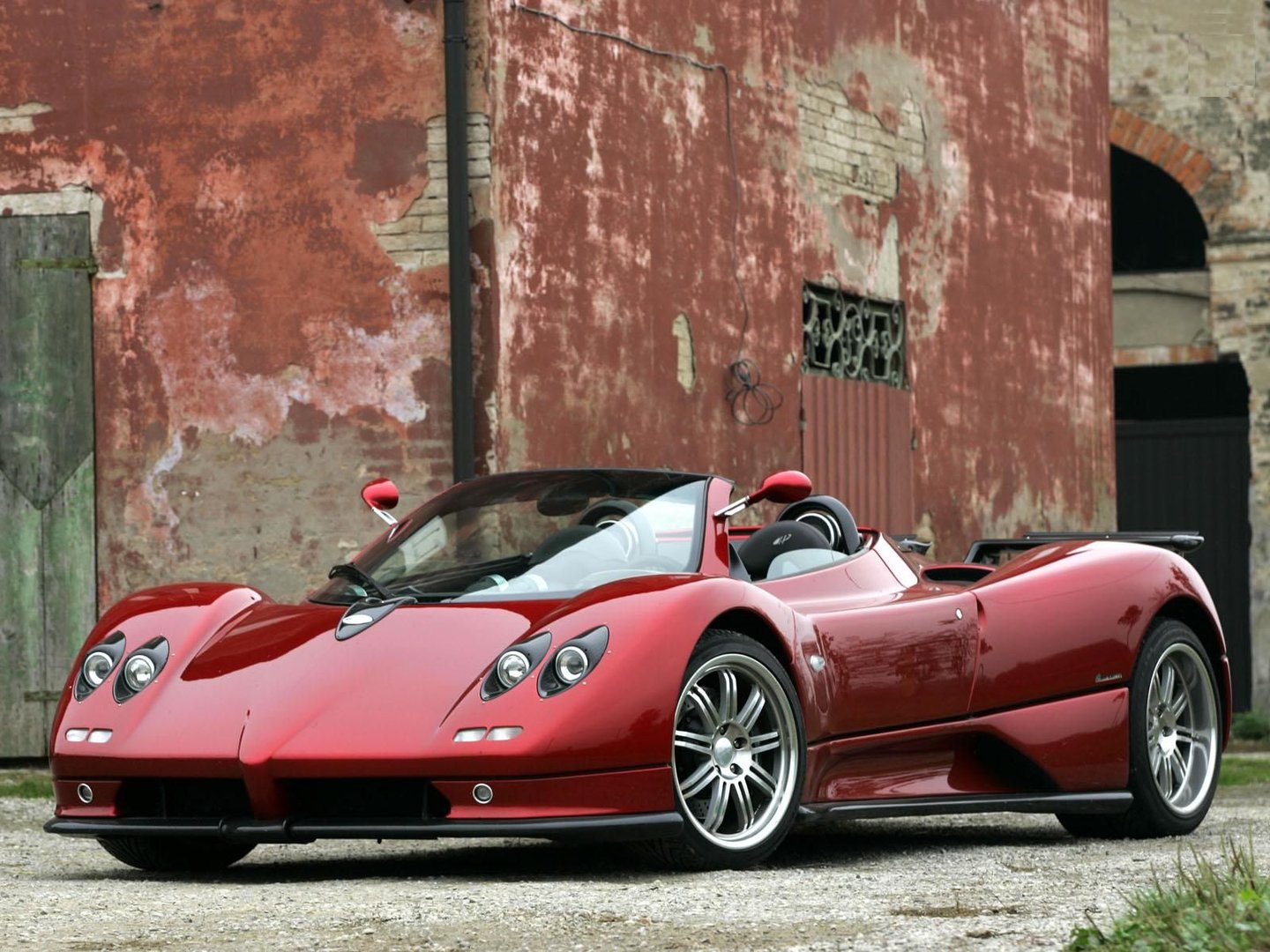 pagani_Zonda_1_generation__Roadster__13.jpg