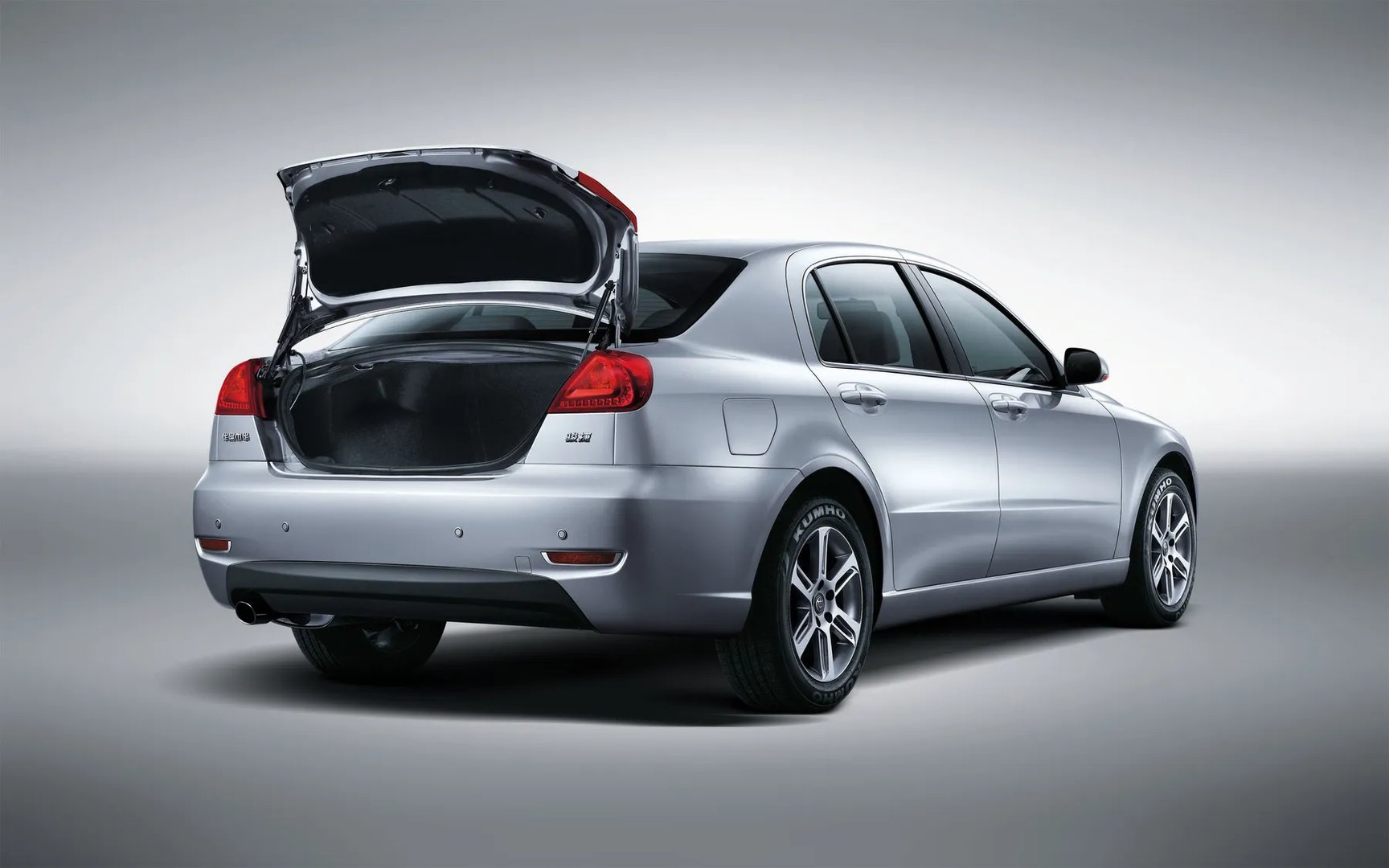 Brilliance_M2_(BS4)_1_generation_restyling__Sedan__3.jpg