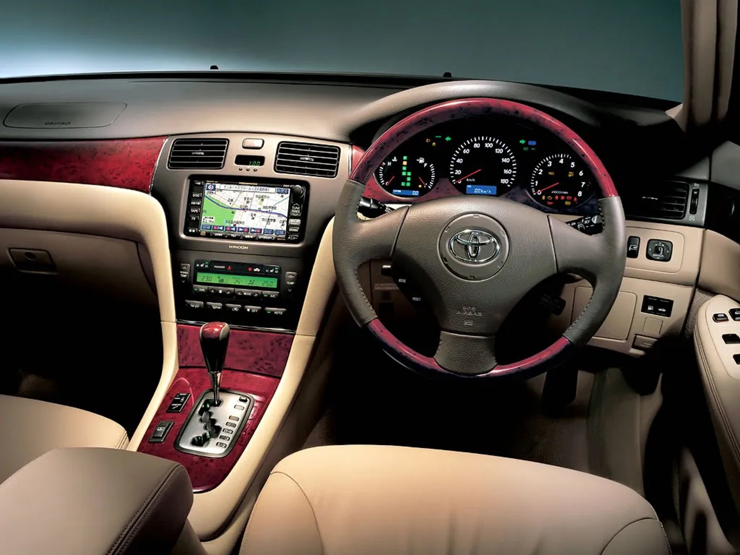 Toyota_Windom_3_generation_restyling__Sedan__2.jpg