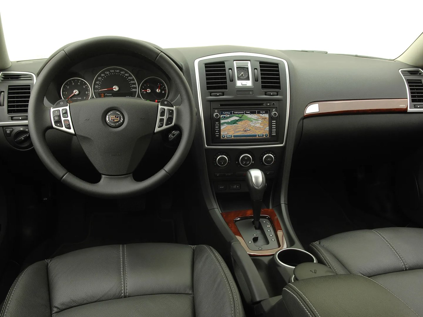Cadillac_BLS_1_generation__Estate_5-door__13.jpg